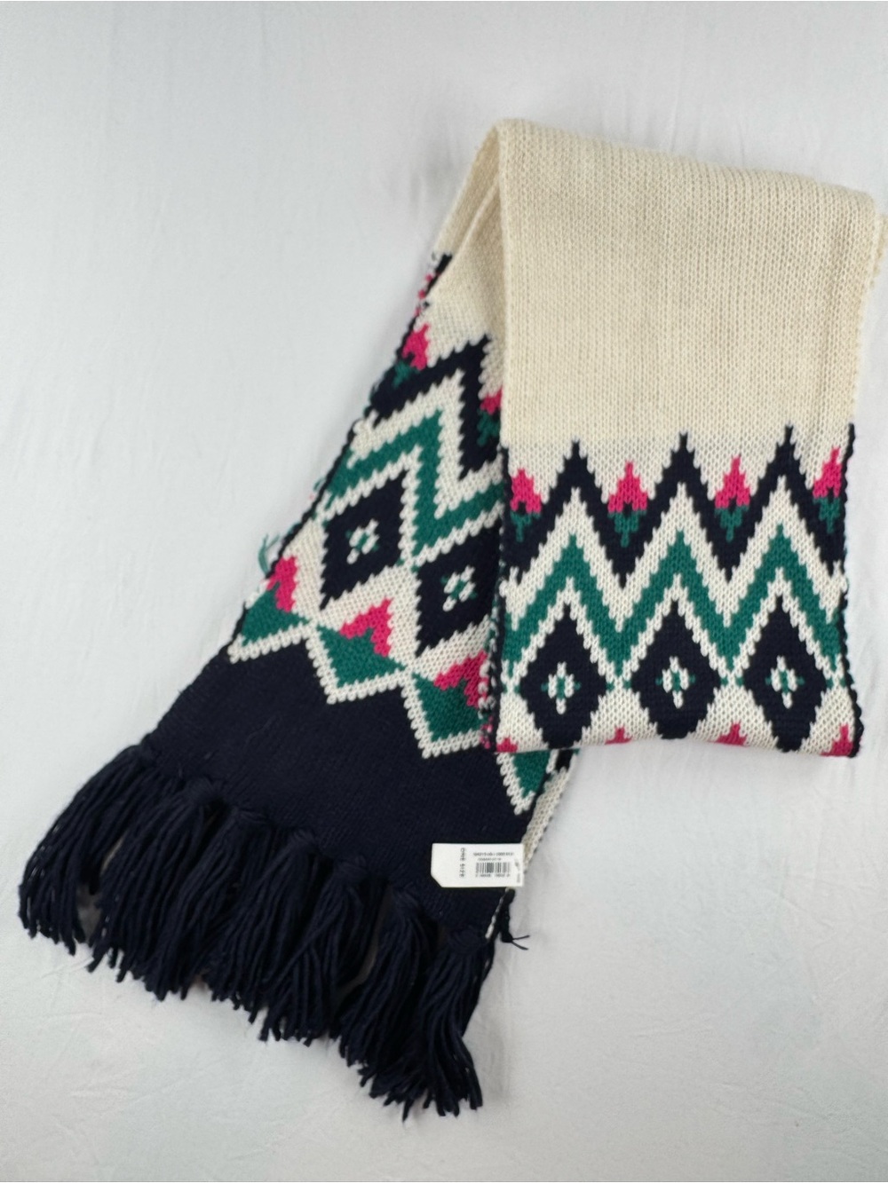 Old Navy Cream Geometric Knit Fringe Scarf - Picture 3 of 5